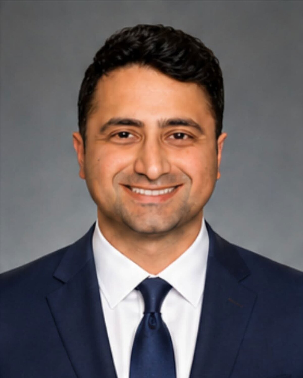 Dr. Youram Farzam, Endodontist at Elite Endo